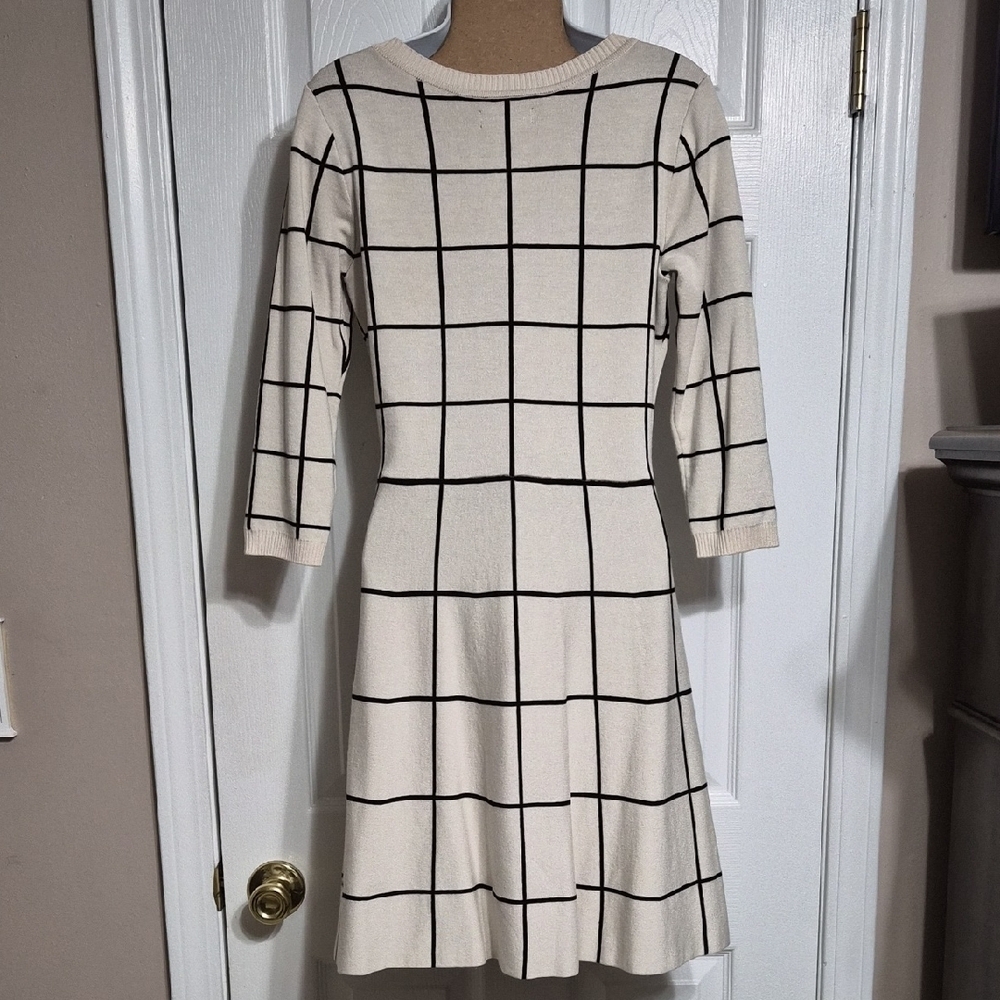 Sequin Hearts Cream and Black Checkered Dress - Picture 6 of 9